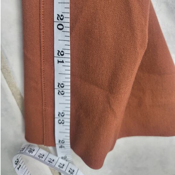 Spanx On the Go Ankle Slim Straight Leg Pants in Bronze Glow - Pet Med - Picture 7 of 8